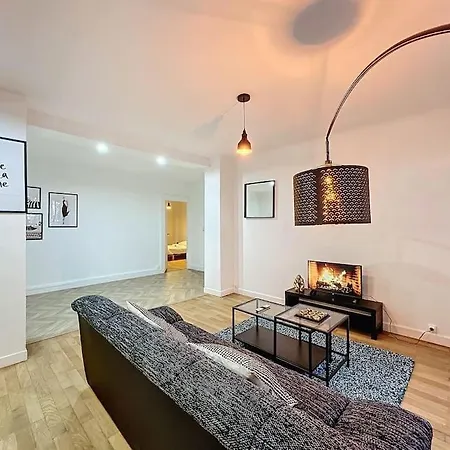 Cosy Appartement, 6e Barrier *